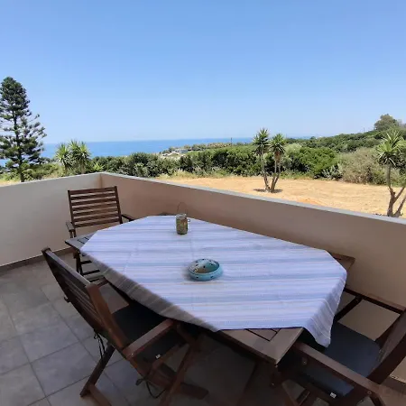 Naiada Stomio-a * 菲利亚特拉