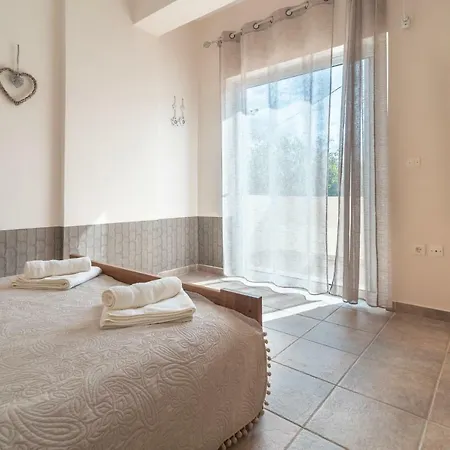 Naiada Stomio-a Prázdninový dům *