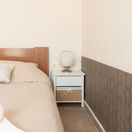 Naiada Stomio-a * 菲利亚特拉