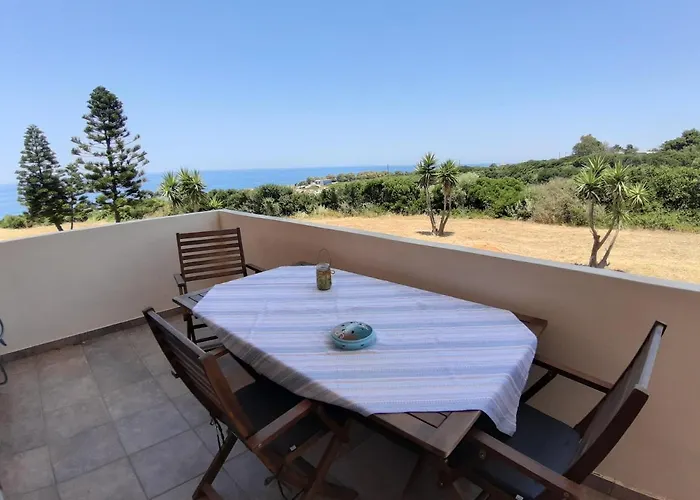 Naiada Stomio-a * Φιλιατρά