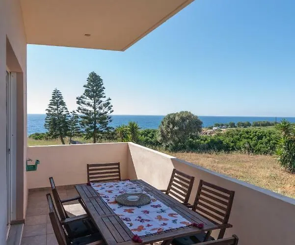 Naiada Stomio-a Φιλιατρά