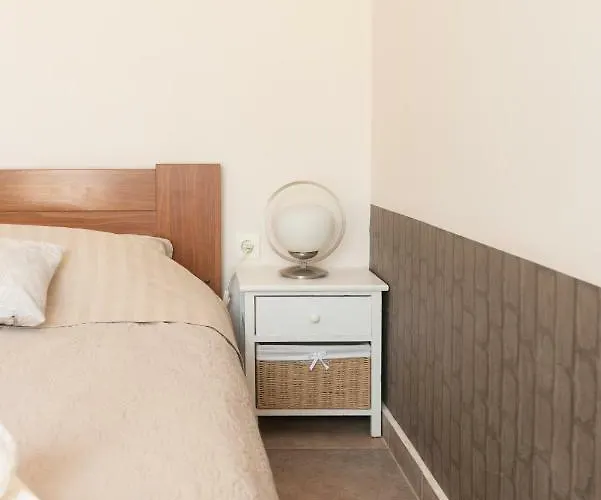 Naiada Stomio-a * Φιλιατρά